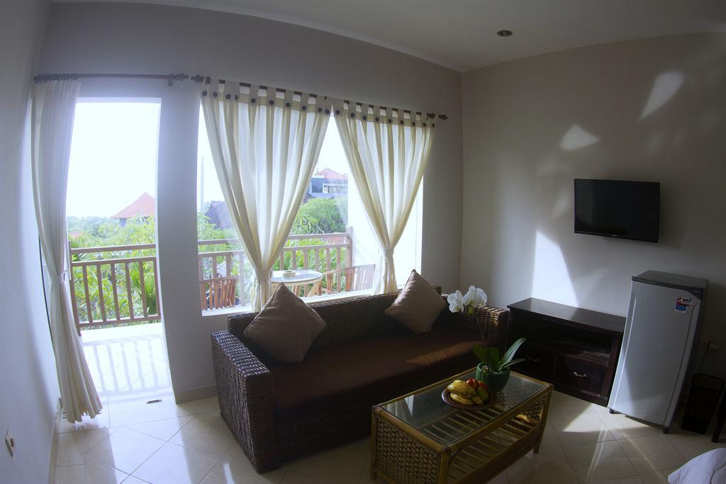 Ropik & Alik Home Stay Улувату Экстерьер фото